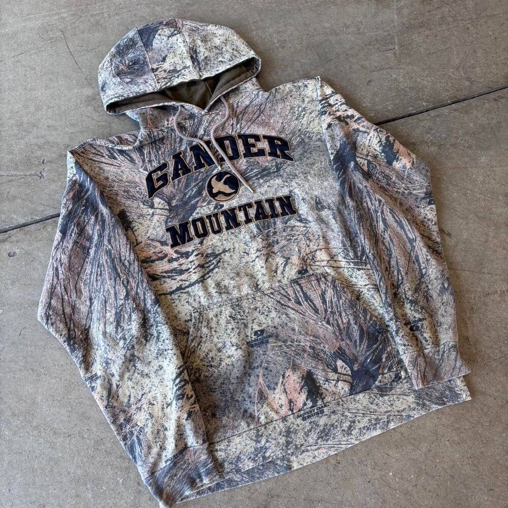 Vintage 1990s gander mountain nature wildlife camo hoodie size medium, no flaws!
